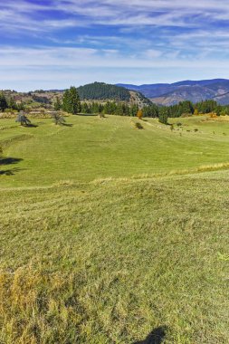 Gela Köyü, Rodop Dağları yakın şaşırtıcı sonbahar görünümü