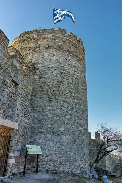 Torre de la fortaleza bizantina en Kavala, Macedonia Oriental y Tracia —  Fotos de Stock