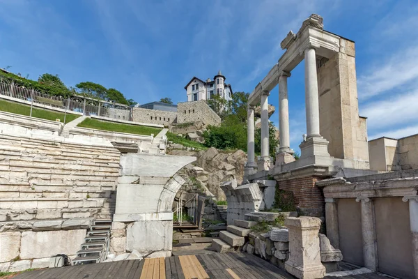 Resten van oude Romeinse theater in Plovdiv — Stockfoto