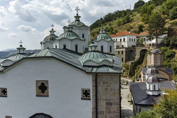 Středověká budova kláštera svatý Jáchym Osogovo, Makedonie — Stock fotografie