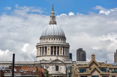 Londra, İngiltere - 15 Haziran 2016: Londra'daki St. Paul Katedrali şaşırtıcı
