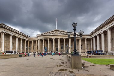 Londra, İngiltere - 16 Haziran 2016: Dışında görüntülemek British Museum, Londra
