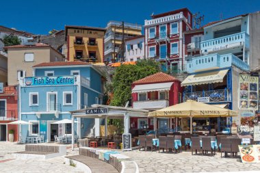 Parga, Yunanistan 17 Temmuz 2014: Muhteşem panoramik şehir Parga, Yunanistan