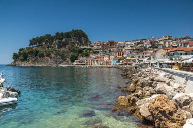 Parga şehir, Greeceparga, Yunanistan 17 Temmuz 2014 panoramik şaşırtıcı: Parga, Yunanistan'ın şehrin muhteşem panoramik görünüm