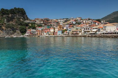 Parga şehir, Greeceparga, Yunanistan 17 Temmuz 2014 panoramik şaşırtıcı: Parga, Yunanistan'ın şehrin muhteşem panoramik görünüm