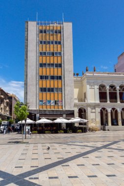 Patras, Yunanistan 28 Mayıs 2015: King George panoramik ben Patras içinde kare