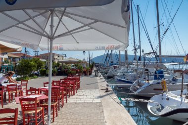Lefkada Town, Yunanistan 17 Temmuz 2014: Yat Limanı, Lefkada şehir