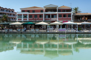 Lefkada Town, Yunanistan 17 Temmuz 2014: Lefkada town adlı mesire