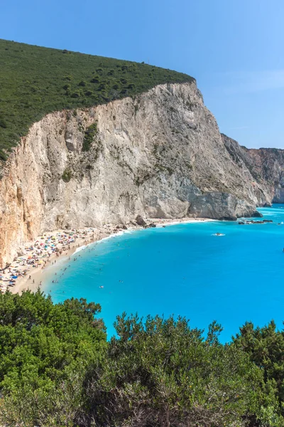 Geweldige zeegezicht van blauwe wateren van Porto Katsiki strand, Lefkada, Ionische eilanden — Stockfoto