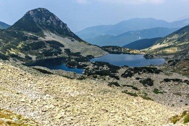 Şaşırtıcı panorama Gergiyski göller, Pirin Dağı