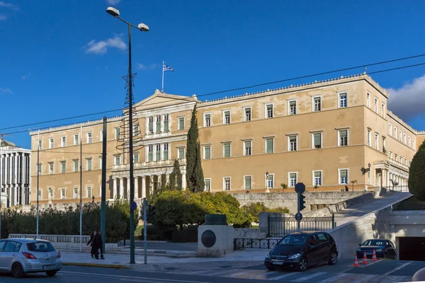 ATHÈNES, GRÈCE - 19 JANVIER 2017 : Le Parlement grec à Athènes, Attique — Photo