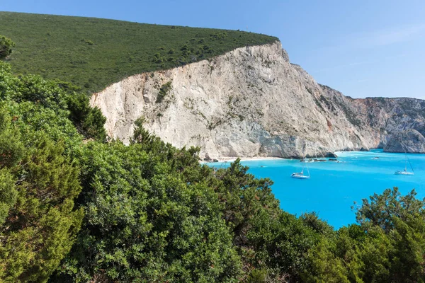 Erstaunliches panorama des blauen wassers von porto katsiki beach, lefkada, ionischen inseln — Stockfoto