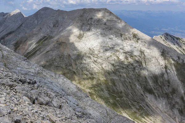 Amazing Panorama from Vihren peak to Kupelo, Pirin Mountain — Stock Photo, Image