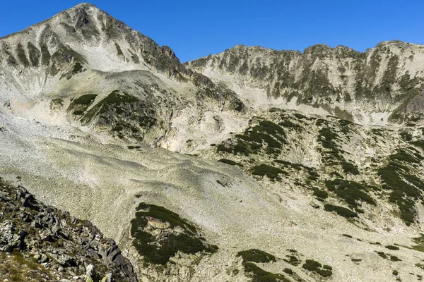 Vista incrível do Pico Polezhian, Montanha Pirin — Fotografia de Stock