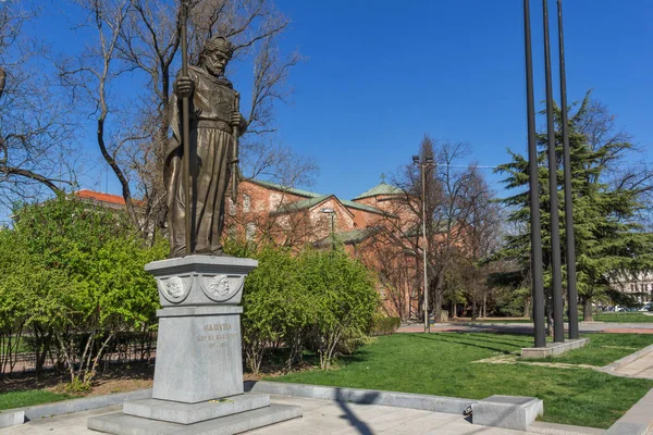 SOFIA, BULGARIA - APRIL 1, 2017: Monument of Bulgarian Tsar Samuel, Sofia — Stock Photo, Image