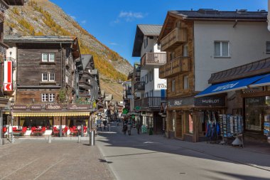 Zermatt, İsviçre - 27 Ekim 2015: Zermatt Resort görünümünü şaşırtıcı