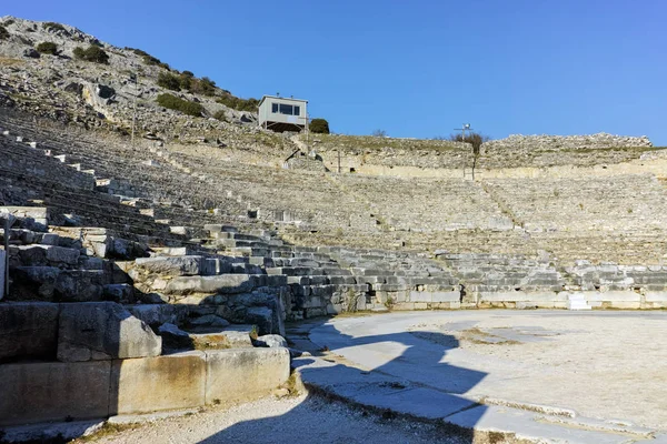 Philippi, Doğu Makedonya ve Trakya arkeolojik alanda antik tiyatro kalıntıları — Stok fotoğraf