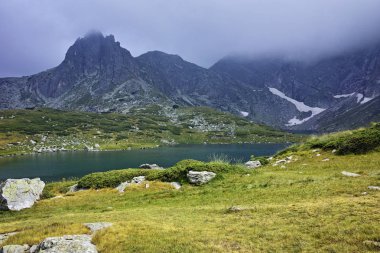 muhteşem manzara ikiz göl, Rila Yedi Göller