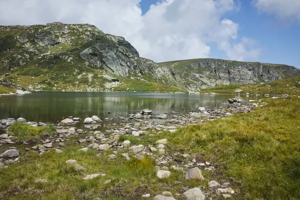 Muhteşem manzara ikiz göl, Rila Yedi Göller — Stok fotoğraf