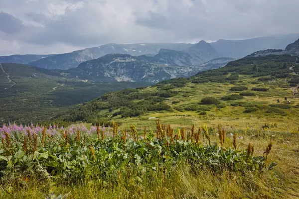 Amazing Landscape near The Seven Rila Lakes — Stock Photo, Image