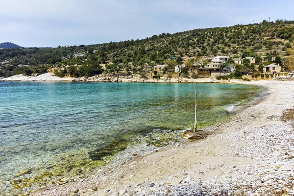 Blick auf Dorf und Strand von Aliki, Thassos Insel, Ostmakedonien und Thrakien — Stockfoto