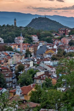 Plovdiv, Bulgaristan - 2 Eylül 2016: Gün batımı görünümü Filibe şehir Nebet tepe Hill