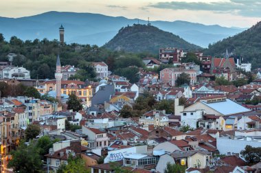 Plovdiv, Bulgaristan - 2 Eylül 2016: Gün batımı görünümü Filibe şehir Nebet tepe Hill