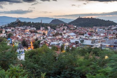 Plovdiv, Bulgaristan - 2 Eylül 2016: Gün batımı görünümü Filibe şehir Nebet tepe Hill