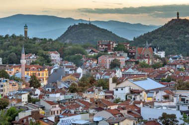 Plovdiv, Bulgaristan - 2 Eylül 2016: Gün batımı görünümü Filibe şehir Nebet tepe Hill
