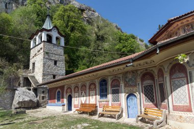 Başkalaşım Manastırı, Veliko Tarnovo, Bulgaristan - 9 Nisan 2017: Tanrı, Bulgaristan kutsal başkalaşım Ortaçağ manastır