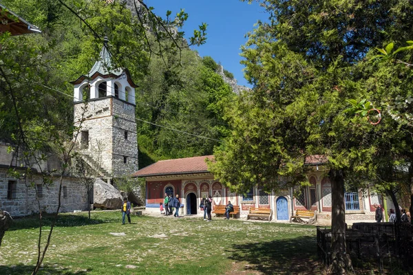 Klasztor Przemienienia Pańskiego, Weliko Tyrnowo, Bułgaria - 9 kwietnia 2017: średniowieczny klasztor Przemienienia Świętego Boga, Bułgaria — Zdjęcie stockowe