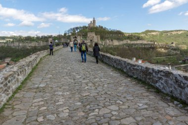 Veliko Tarnovo, Bulgaristan - 9 Nisan 2017: ikinci Bulgar İmparatorluğu Ortaçağ Kalesi Tsarevets, Bulgaristan başkenti kalıntıları