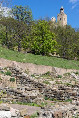 Veliko Tarnovo, Bulgaristan - 9 Nisan 2017: ikinci Bulgar İmparatorluğu Ortaçağ Kalesi Tsarevets, Bulgaristan başkenti kalıntıları