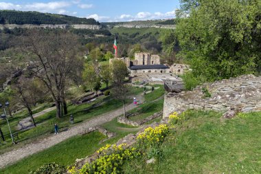 Veliko Tarnovo, Bulgaristan - 9 Nisan 2017: ikinci Bulgar İmparatorluğu Ortaçağ Kalesi Tsarevets başkenti kalıntıları