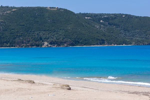 Girapetra Beach mavi suları, Lefkada, Yunanistan ile panoramik — Stok fotoğraf