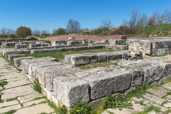 Ruins of The capital city of the First  Bulgarian Empire medieval stronghold Pliska, Bulgaria — Stock Photo, Image