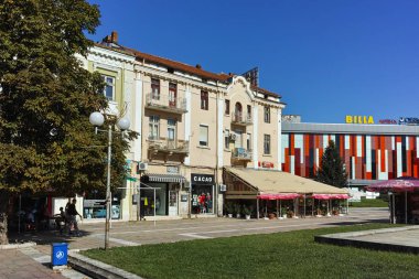 Plevne, Bulgaristan - 20 Eylül 2015: şehir Plevne sokakta Merkez