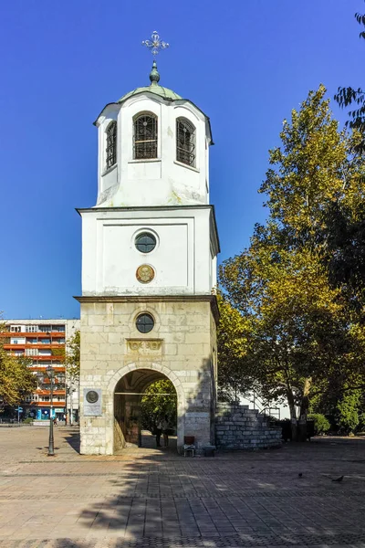 保加利亚普列文-2015 年 9 月 20 日： 普列文市圣尼古拉教堂 — 图库照片