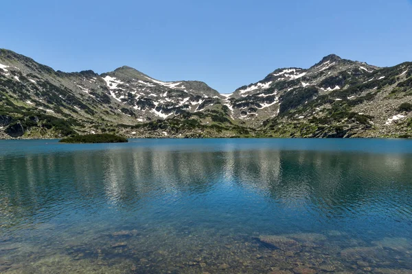Demirkapiyski chuki 和 Dzhano 的山峰，Popovo 湖，皮林山全景 — 图库照片