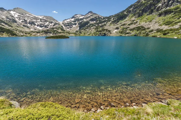 Panorama of Demirkapiyski chuki and Dzhano peaks, Popovo lake, Pirin Mountain — Stock Photo, Image