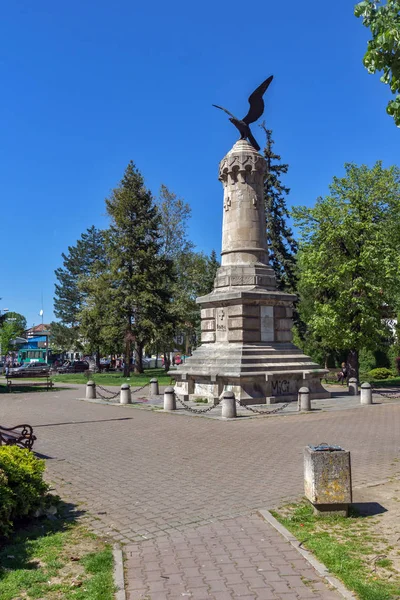 PIROT, SERBIA -16 APRIL 2016: Center of  town of Pirot — Stock Photo, Image