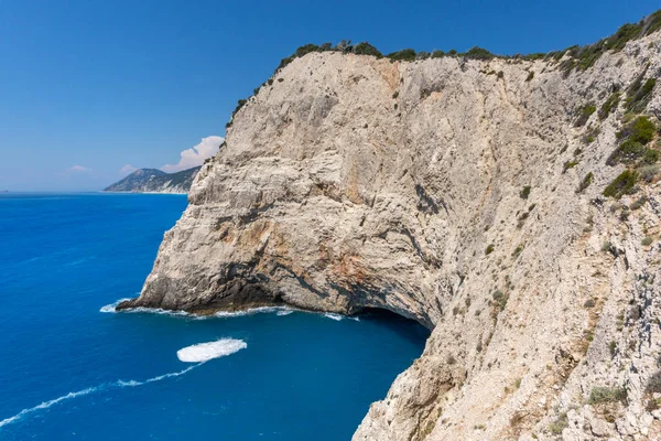 Fantastiska marinmålning av blå vattnet på stranden Porto Katsiki Lefkas, Grekland — Stockfoto