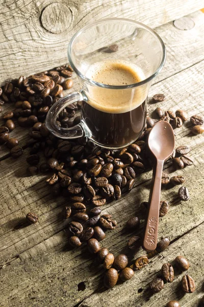 계 피, 컵과 커피의 곡물 — 스톡 사진