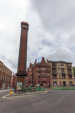 Londra, İngiltere - 18 Haziran 2016: tipik İngiliz bina görünümünü şaşırtıcı