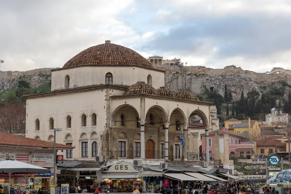 Atina, Yunanistan - 20 Ocak 2017: Monastiraki Panorama Meydanı, Atina