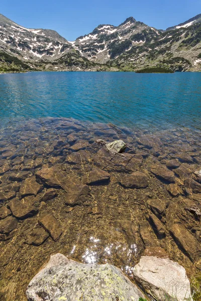 Bentang alam danau Popovo yang menakjubkan, Pirin Mountain — Stok Foto
