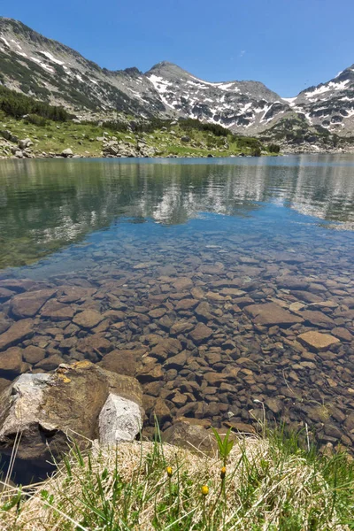 Amazing landscape of Demirkapiyski chuki and Dzhano peaks, Popovo lake, Pirin Mountain — Stock Photo, Image