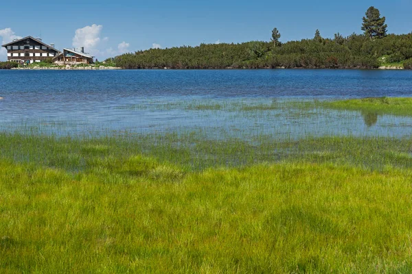 Bezbog Lake, Pirin Dağı çevresinde muhteşem manzara — Stok fotoğraf