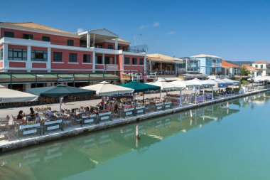 Lefkada Town, Yunanistan 17 Temmuz 2014: Panoramik şehrin Lefkada, Yunanistan