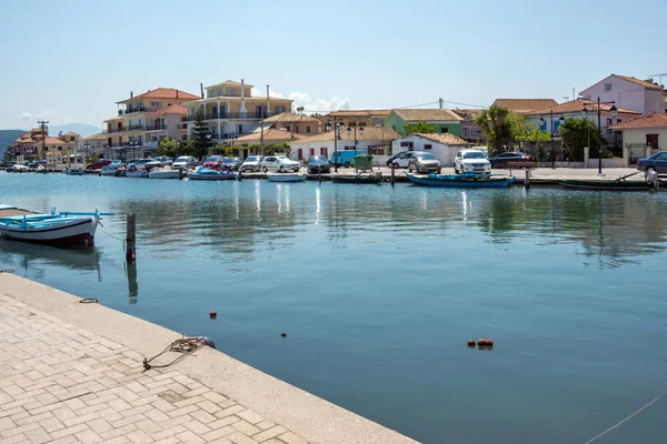 Lefkada Town, Yunanistan 16 Temmuz 2014: Panoramik şehrin Lefkada, Yunanistan